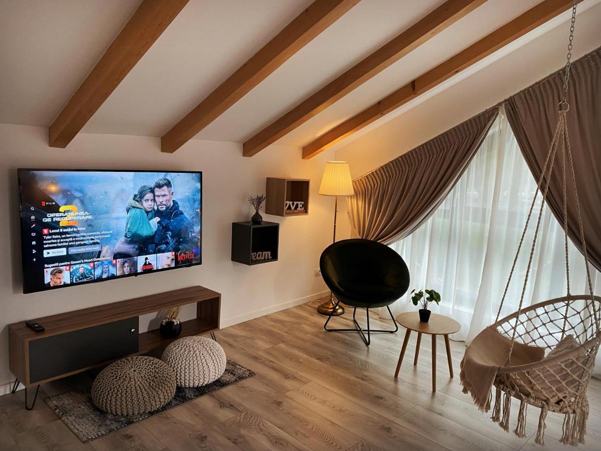 Queen'S Heart Guesthouse Бран Екстериор снимка
