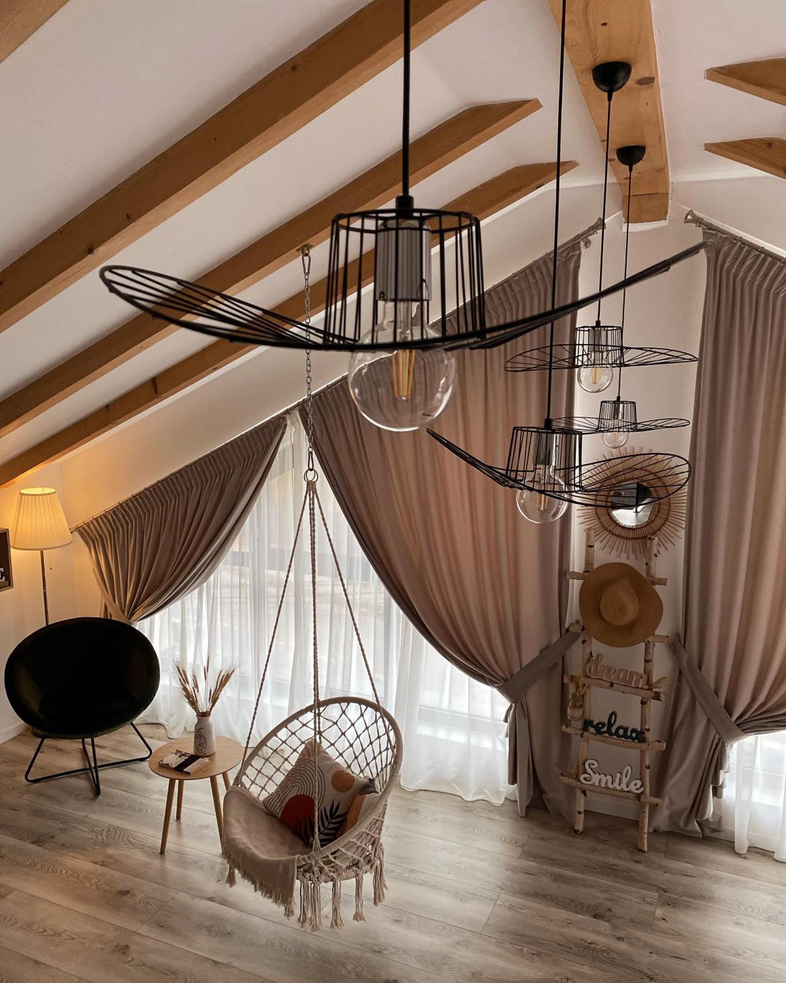 Queen'S Heart Guesthouse Бран Екстериор снимка