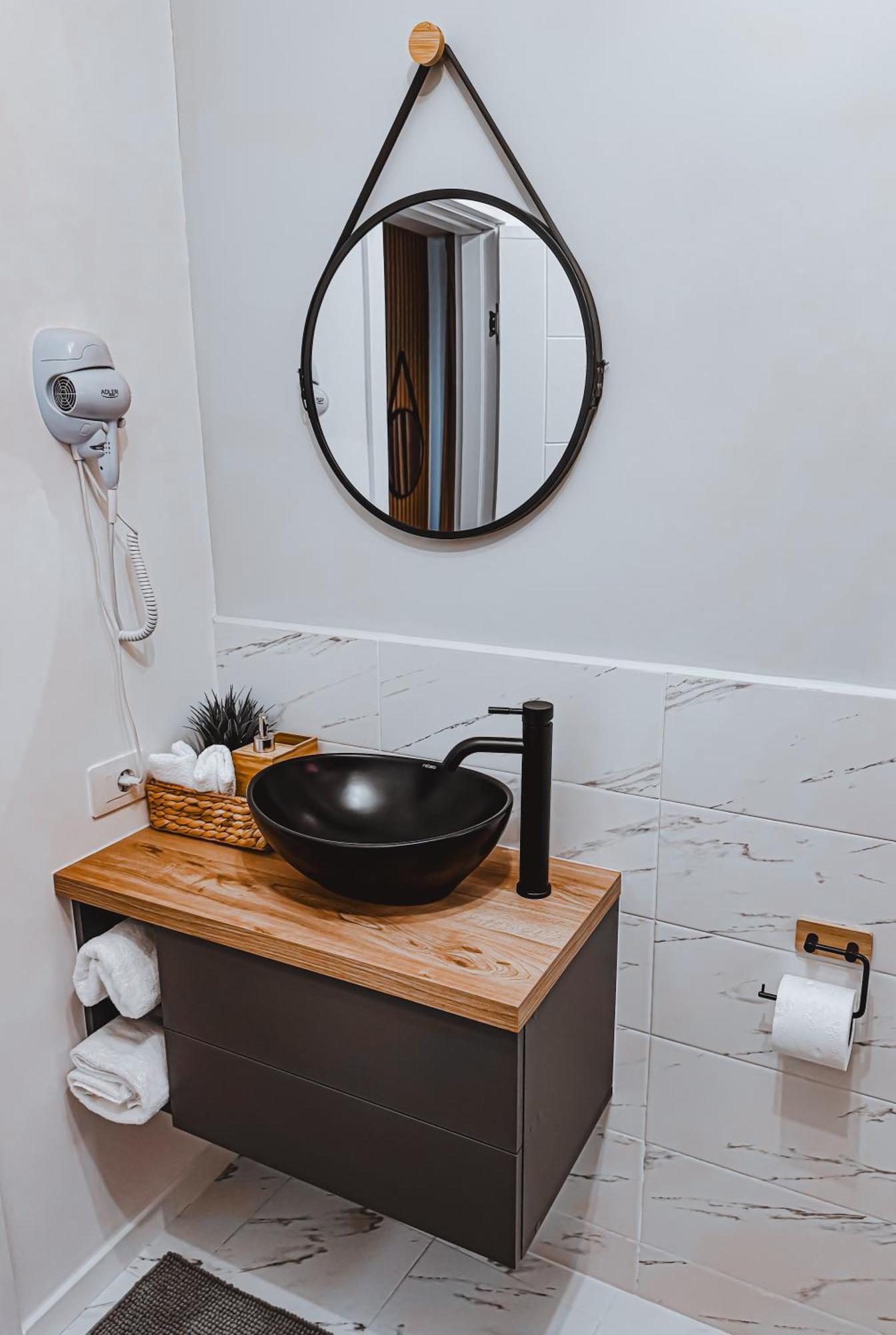 Queen'S Heart Guesthouse Бран Екстериор снимка
